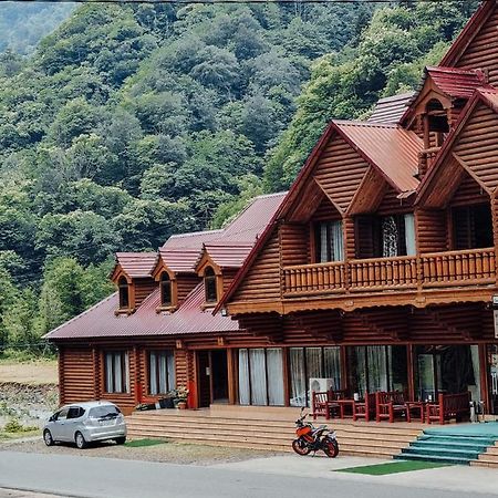 Hotel Chveneburi Machakhlispiri Екстериор снимка